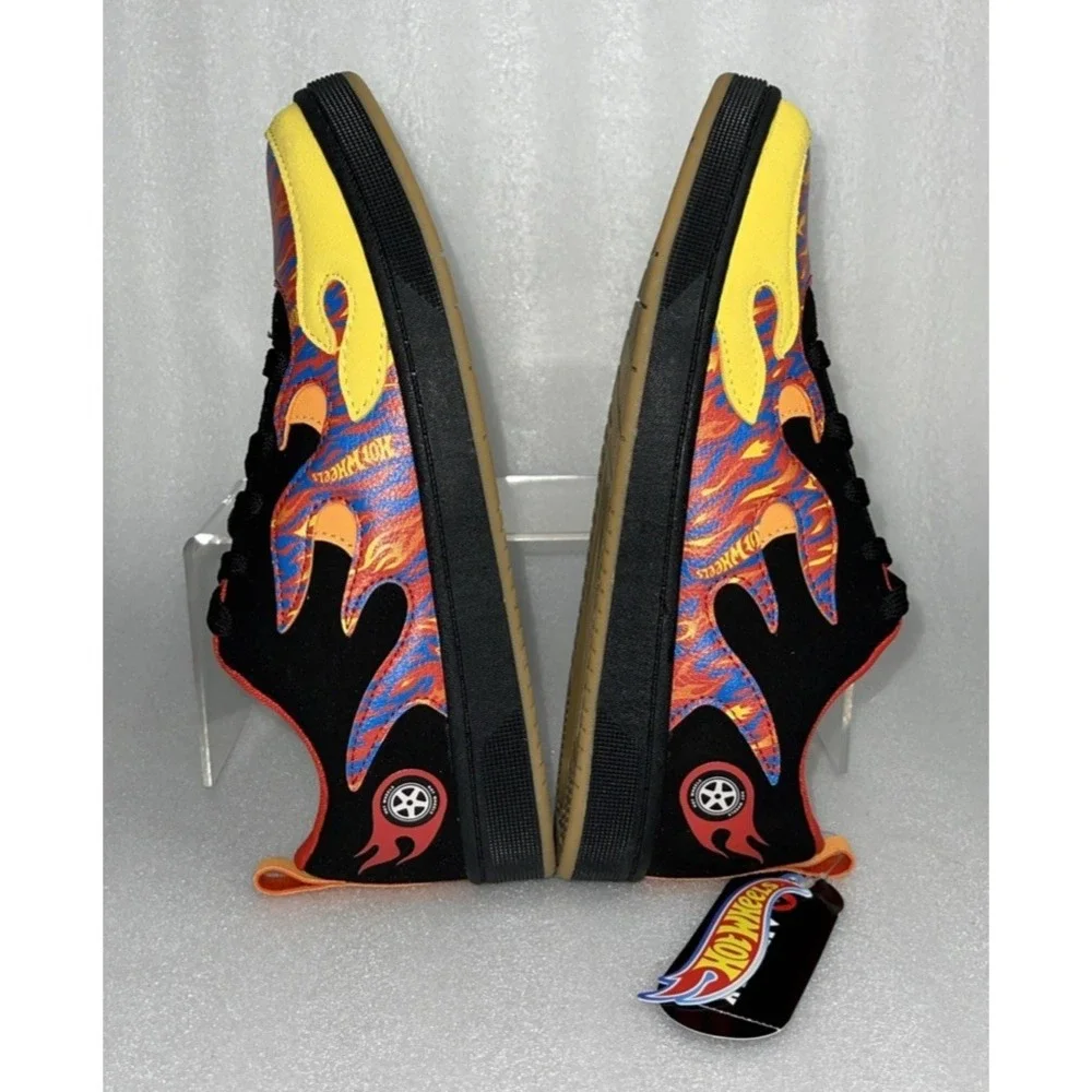 Airwalk x Hot Wheels Classic 2.0 Casual Skate OG Sneakers Big Boys‎ Size 6 New
